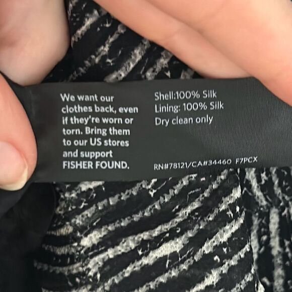 Eileen Fisher System, “Elemental” Crinkle Silk Printed Dress, Size L Black White - Picture 11 of 11